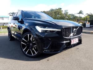 2021 Volvo XC60 B6 R-Design