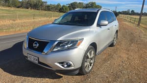 2013 NISSAN PATHFINDER Ti (4x2)