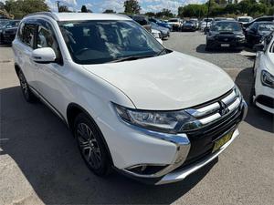 2017 Mitsubishi Outlander LS Safety Pack ZK