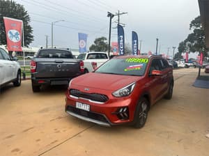 2021 Kia Niro Hybrid S DE