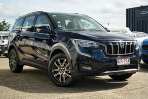 2025 Mahindra XUV700 AX7L Auto