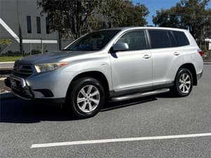 2011 Toyota Kluger KX-R GSU40R