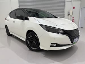 2023 Nissan LEAF ZE1