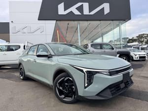 2025 Kia K4 Sport CL4m