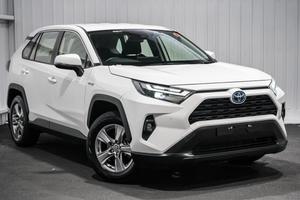 2024 Toyota RAV4 GX Auto eFour