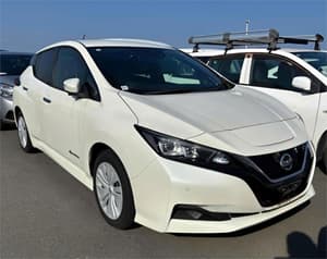2019 Nissan LEAF ZE1