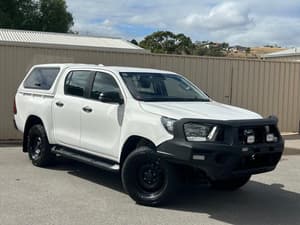 2022 Toyota Hilux SR Auto 4x4 Double Cab