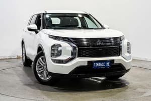 2024 Mitsubishi Outlander ES ZM