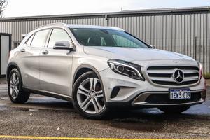 2015 MERCEDES-BENZ GLA 200CDI