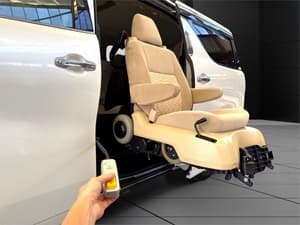 2016 Toyota Vellfire WELCAB MOTORIZED DISABILITY CHAIR, SEAT OUT AGH30 PETROL