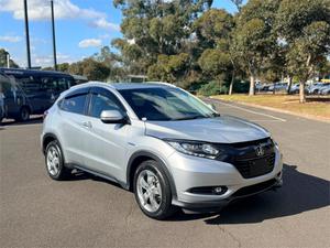 2014 Honda Vezel Hybrid RU3