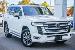 2024 Toyota Landcruiser Sahara ZX FJA300R