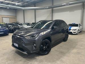 2021 Toyota RAV4 Cruiser AXAH52R
