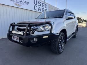 2021 Isuzu MU-X LS-T