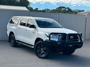 2022 Toyota Hilux SR Auto 4x4 Double Cab
