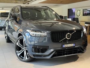 2022 Volvo XC90 Recharge Plug-In Hybrid
