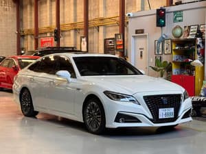 2018 TOYOTA CROWN Hybrid G-Executive