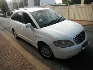 2010 SsangYong Stavic A100