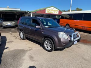 2013 NISSAN X-TRAIL ST (4x4)