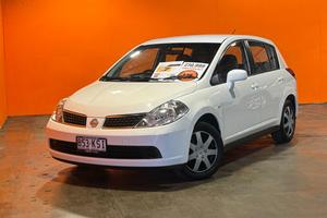 2007 Nissan Tiida ST C11