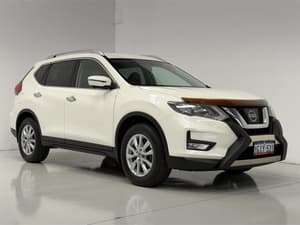 2017 Nissan X-TRAIL ST-L T32 Series II