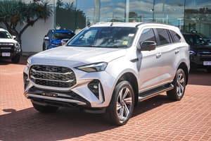 2026 Isuzu MU-X LS-T
