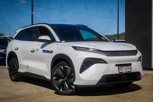2025 BYD SEALION 8