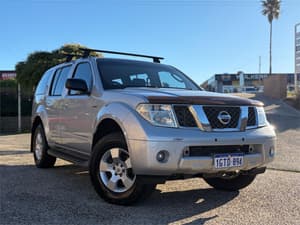 2005 Nissan Pathfinder ST (4x4) R51