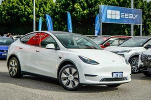 2022 Tesla Model Y Rear-Wheel Drive