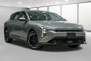 2025 Kia K4 Sport CL4m