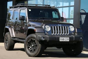 2017 Jeep Wrangler Unlimited Overland JK