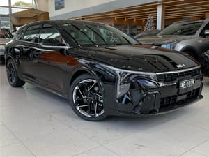 2025 Kia K4 GT-Line CL4m