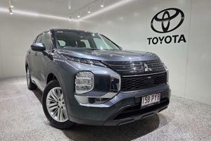 2024 Mitsubishi Outlander ES ZM