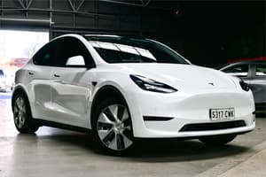 2023 Tesla Model Y Rear-Wheel Drive