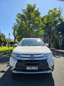2017 MITSUBISHI OUTLANDER LS SAFETY PACK (4x4) 5 SEATS