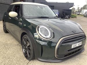 2022 MINI Hatch Cooper Classic F55 LCI-2