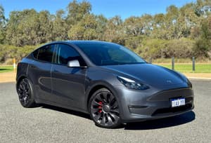 2023 Tesla Model Y Performance
