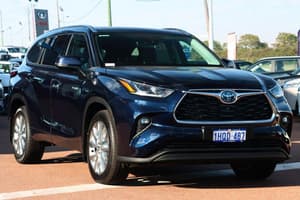 2022 Toyota Kluger Grande AXUH78R