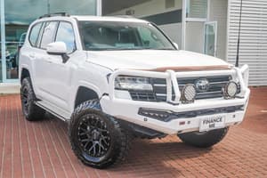 2022 Toyota Landcruiser GXL FJA300R