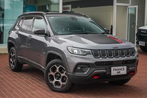 2023 Jeep Compass Trailhawk M6