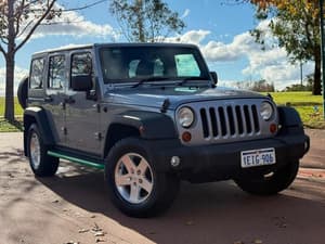 2013 Jeep Wrangler Unlimited Sport JK