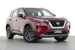 2024 Nissan X-TRAIL ST T33