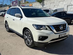 2017 Nissan Pathfinder Ti R52 Series II