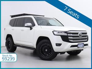 2022 Toyota Landcruiser Sahara FJA300R