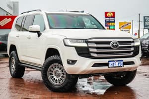 2022 Toyota Landcruiser VX FJA300R