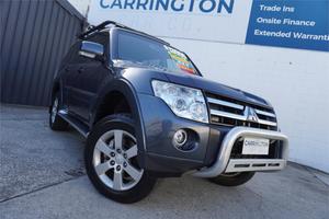 2009 Mitsubishi Pajero VR-X NT