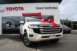 2022 Toyota Landcruiser