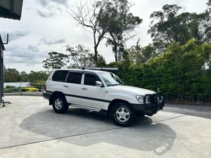 2002 Toyota Landcruiser GXL HDJ100R
