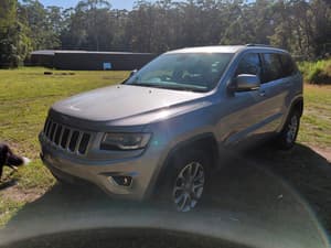 2013 JEEP GRAND CHEROKEE LAREDO (4x4)