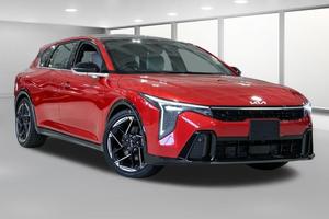 2025 Kia K4 GT-Line CL4m